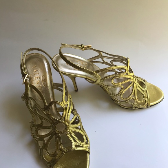 SOLD❗️❗️VALENTINO leather caged sandal high heels - Picture 13 of 16